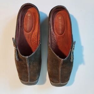NATURALIZER Brown Leather Suede Slip On Mules